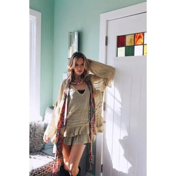 FREE PEOPLE Tamasi Ruffle Tunic in Lichen Size Small - Picture 1 of 12